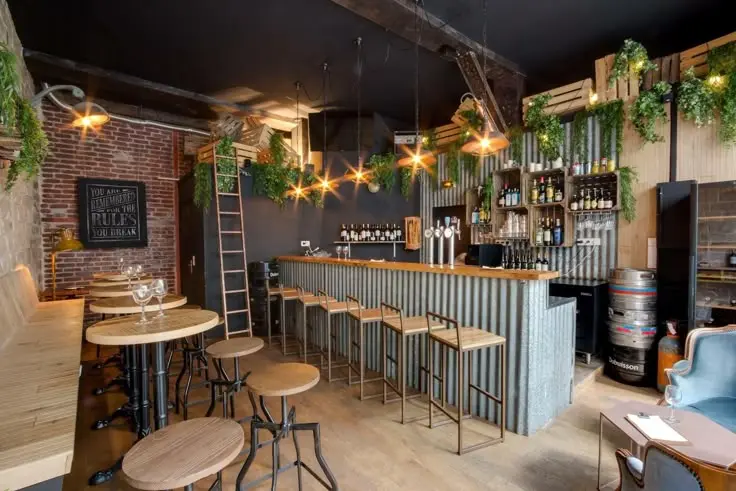 ¿Cómo ganar dinero con una cafetería?